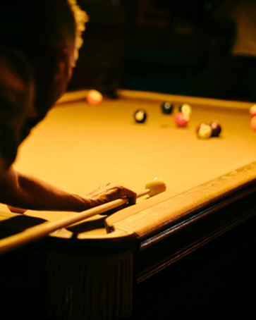 game crypto Debet